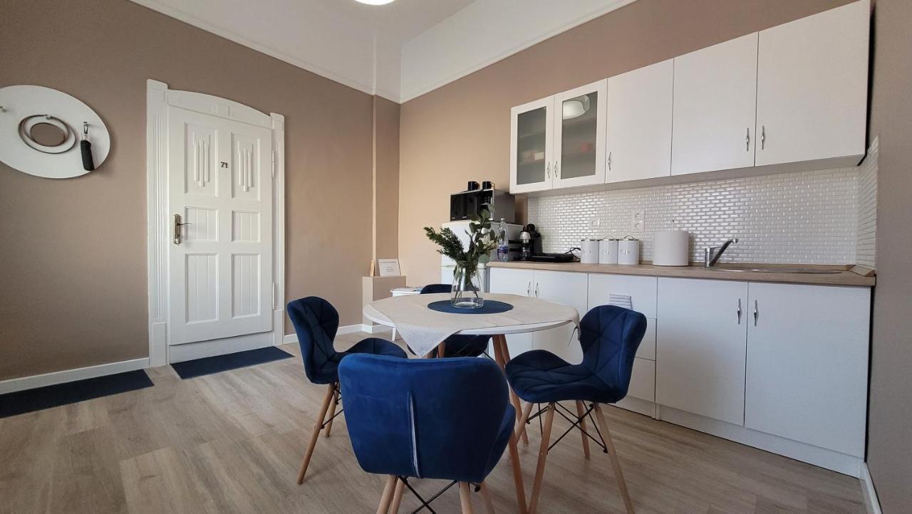 Glamour Apartman Gyula Exteriör bild